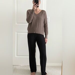 NWOT Old Navy Brown Knit V neck Sweater XS